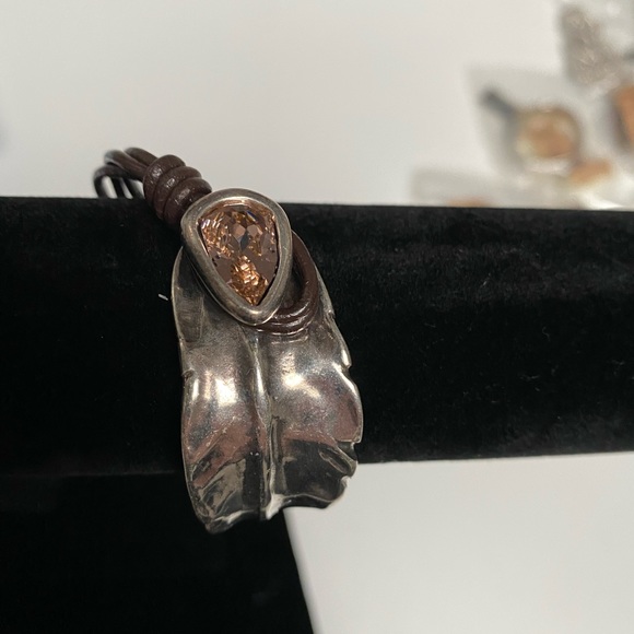 Sale 💥Mad about Love Unode50 Brown Leather Purple Swarovski Bracelet - Picture 2 of 7